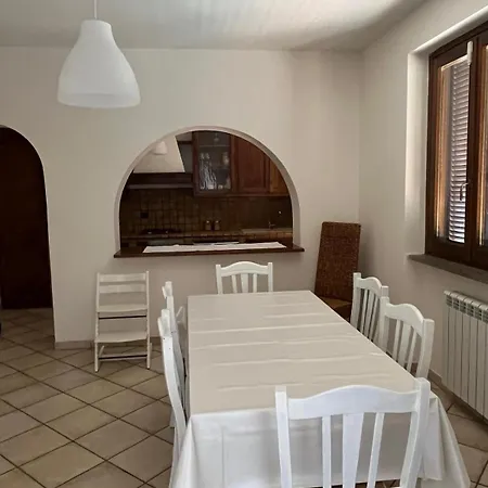 فيلة Casa Di Farfa Castelnuovo di Farfa